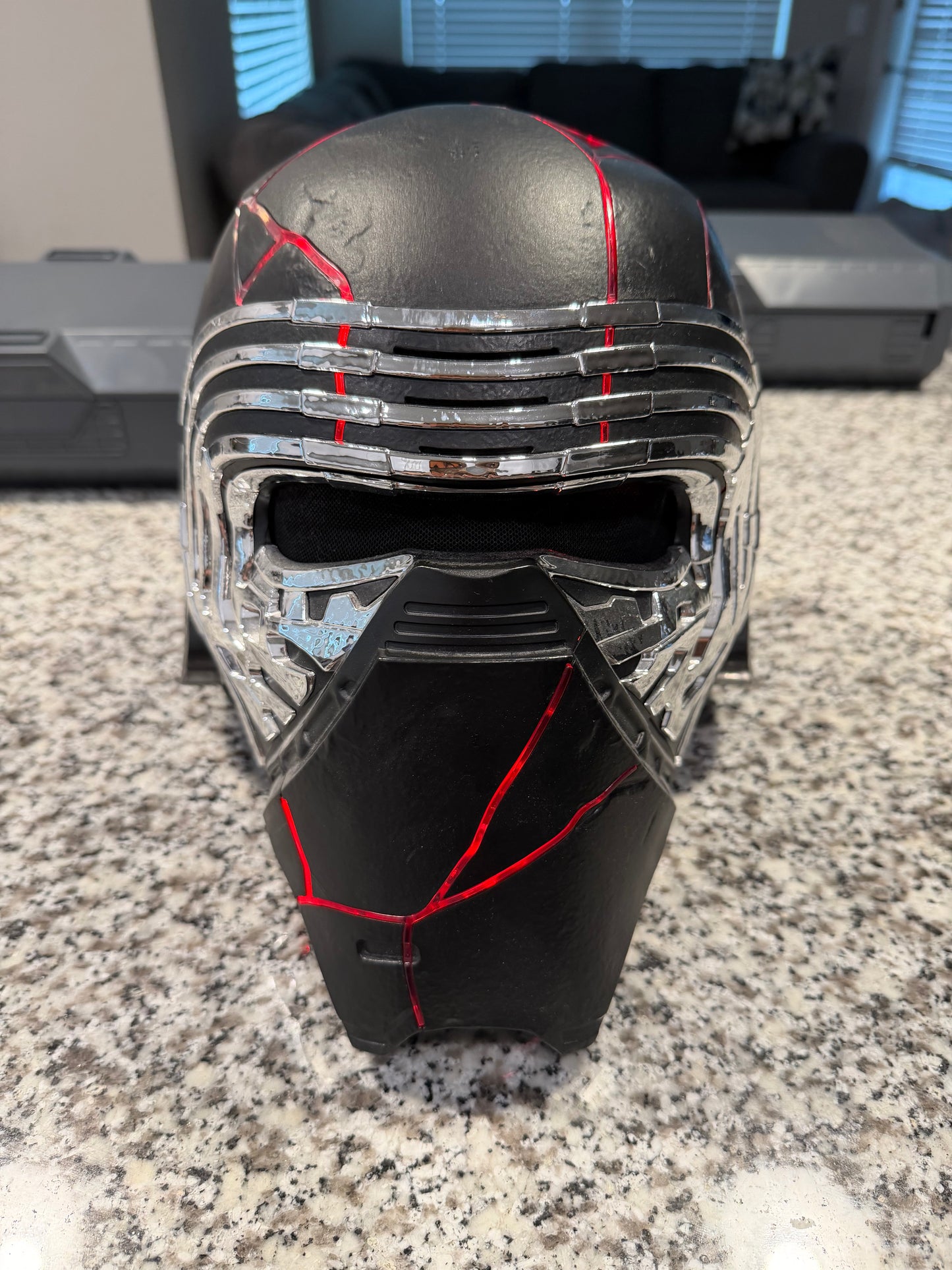 Kylo Ren Reforged (Pre-Owned)